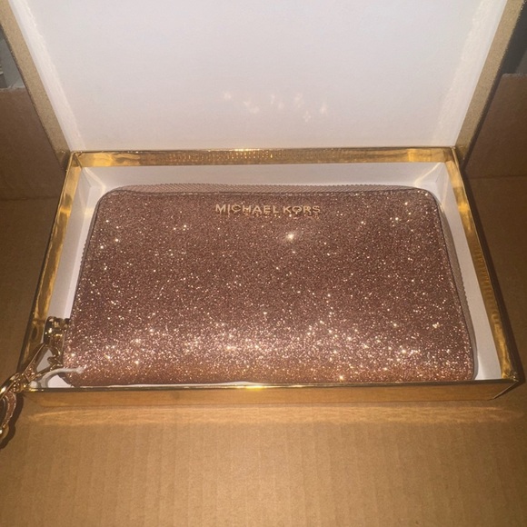 Michael Kors Rose Gold Sparkle NWT $198 - Picture 2 of 9